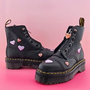 Dr. Martens Platform Boots Size 7 Black Lapstone Sinclair Satin Hearts Valentine